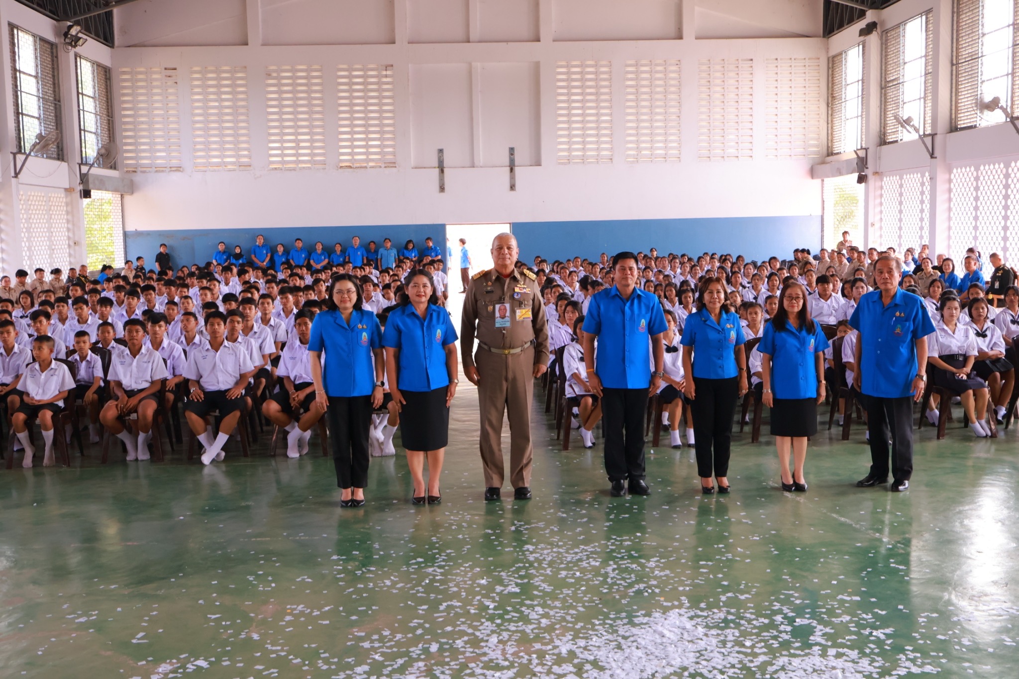 องคมนตรี ตรวจเยี่ยมโรงเรียนราชประชานุเคราะห์ ในพื้นที่จังหวัดเพชรบุรี